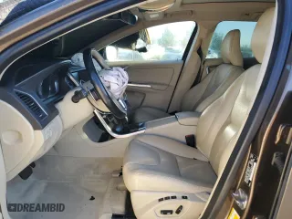 2015 Volvo XC60 T6 Drive-E with VIN YV449MDK7F2743663, listed as a Copart auction lot 81855204 with 87,346 mi miles and Salvage Title. Bid and sale history available at carsss.com. Image 7.