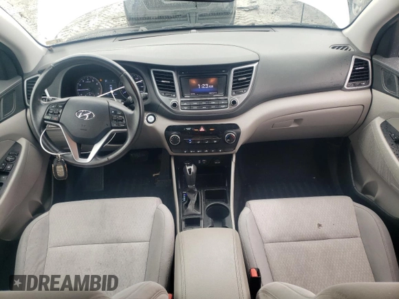 2017 Hyundai Tucson Sport with VIN KM8J33A23HU355807, listed as a Copart auction lot 58431795 with 127,353 mi miles and Salvage title. Bid and sale history available at DreamBid. Image 8.