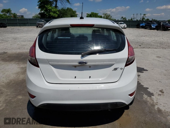 2014 Ford Fiesta S z VIN 3FADP4TJ1EM177322, wystawiony jako Copart lot #55786555 z przebiegiem 67 460 mil mil oraz Szkoda całkowita • Salvage title. Historia ofert i sprzedaży dostępna na DreamBid. Obrazek 6.