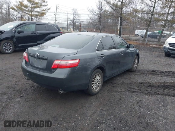 2009 Toyota Camry LE z VIN 4T1BK46K49U093612, wystawiony jako IAAI lot #41847395 z przebiegiem 250 383 mil mil oraz . Historia ofert i sprzedaży dostępna na DreamBid. Obrazek 4.