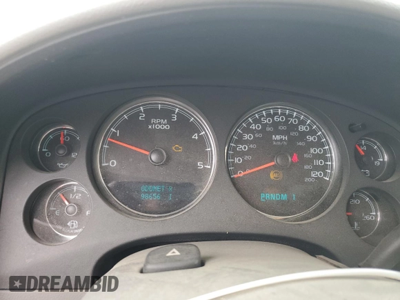 2008 GMC Sierra 2500HD SLT z VIN 1GTHK29648E119149, wystawiony jako Copart lot #73395794 z przebiegiem 98 656 mil mil oraz Szkoda całkowita • Salvage title. Historia ofert i sprzedaży dostępna na DreamBid. Obrazek 9.