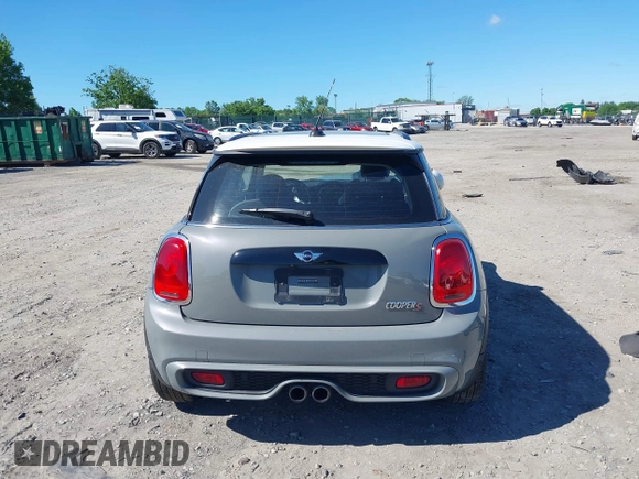 2018 MINI Hardtop Cooper S with VIN WMWXP7C51J2A47022, listed as a IAAI auction lot 42199086 with 70,065 mi miles and . Bid and sale history available at DreamBid. Image 17.