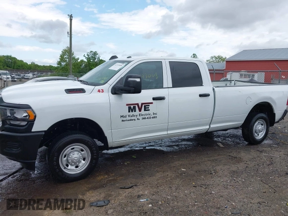 2024 Ram 2500 Tradesman with VIN 3C6UR5HJXRG161540, listed as a IAAI auction lot 42193008 with 17,558 mi miles and . Bid and sale history available at DreamBid. Image 14.