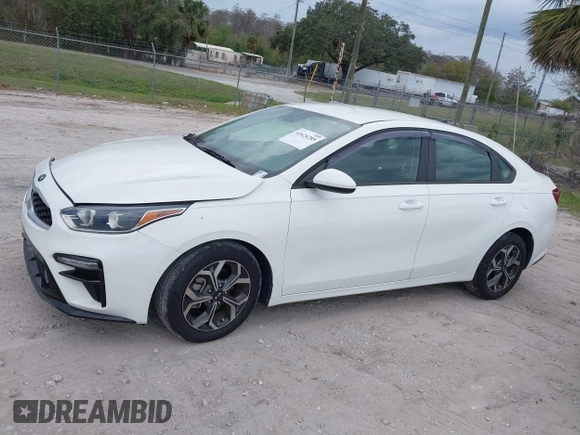 2020 Kia Forte LXS with VIN 3KPF24AD0LE226080, listed as a IAAI auction lot 41624285 with 10,122 mi miles. Bid and sale history available at carsss.com. Image 14.