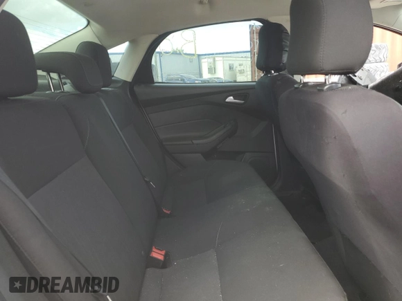 2016 Ford Focus SE с VIN 1FADP3F23GL236017, выставлен на аукционе Copart как лот 47683555 с пробегом Не указан миль и Списание • Salvage title. История ставок и продаж доступна на DreamBid. Изображение 11.