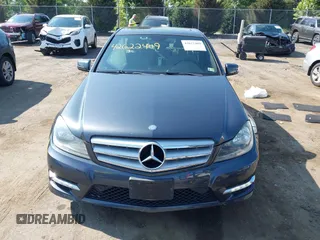 2013 Mercedes-Benz C 300 Sport с VIN WDDGF8AB2DG072641, выставлен на аукционе IAAI как лот 42622409 с пробегом 96 832 миль миль и . История ставок и продаж доступна на DreamBid. Изображение 12.