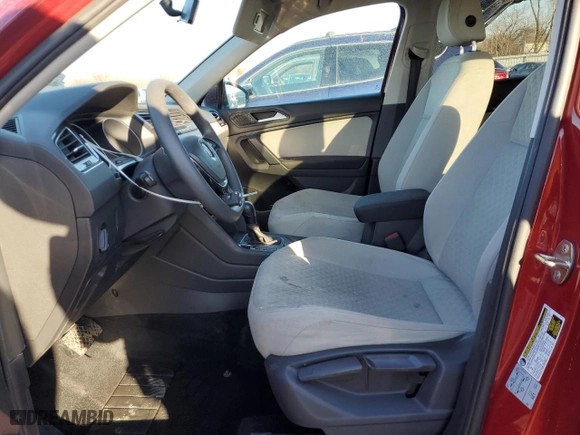 2019 Volkswagen Tiguan S with VIN 3VV0B7AX5KM141808, listed as a Copart auction lot 46633835 with 93,287 mi miles and Salvage Title. Bid and sale history available at carsss.com. Image 7.