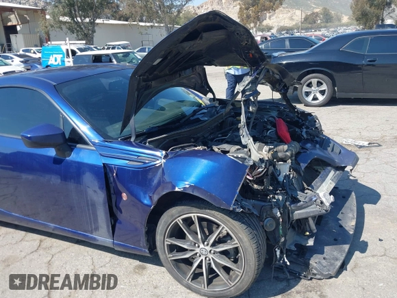 2018 Toyota 86 with VIN JF1ZNAA12J8700620, listed as a IAAI auction lot 41848941 with 127,396 mi miles. Bid and sale history available at carsss.com. Image 18.