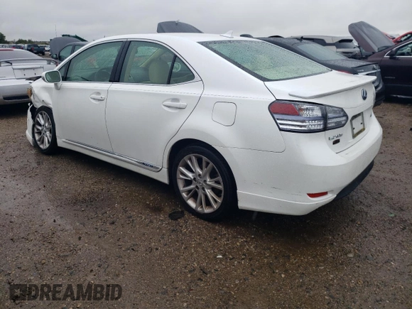 2010 Lexus HS with VIN JTHBB1BA1A2011348, listed as a Copart auction lot 72393784 with 154,829 mi miles and Salvage Title. Bid and sale history available at carsss.com. Image 2.