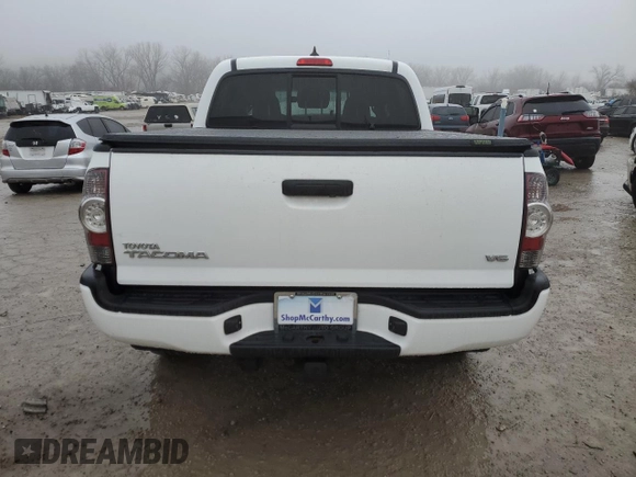 2013 Toyota Tacoma with VIN 3TMLU4EN8DM131287, listed as a Copart auction lot 86551044 with 132,499 mi miles and Salvage title. Bid and sale history available at DreamBid. Image 6.