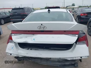 2024 Hyundai Elantra SEL z VIN KMHLM4DG2RU648103, wystawiony jako IAAI lot #42324953 z przebiegiem 32 625 mil mil oraz . Historia ofert i sprzedaży dostępna na DreamBid. Obrazek 16.