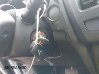 2024 Mitsubishi Outlander S z VIN JA4ARUAU8RU026106, wystawiony jako IAAI lot #42261854 z przebiegiem 5 439 mil mil oraz . Historia ofert i sprzedaży dostępna na DreamBid. Obrazek 11.
