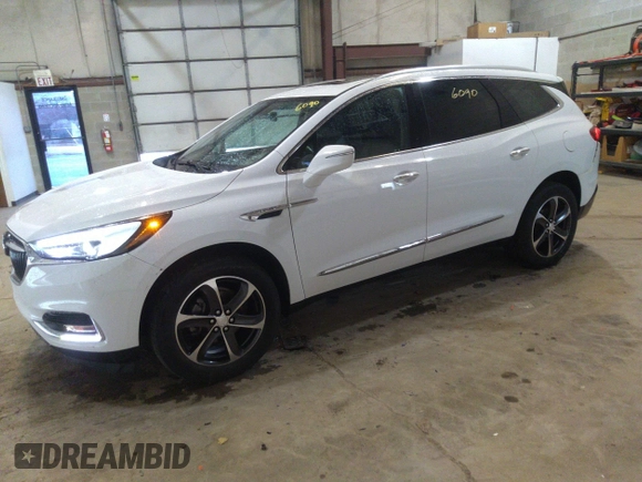 2019 Buick Enclave Essence with VIN 5GAERBKW4KJ196757, listed as a IAAI auction lot 41746090 with 75,801 mi miles and . Bid and sale history available at carsss.com. Image 17.