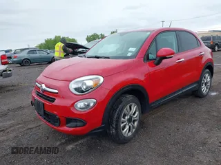 2016 FIAT 500X Easy z VIN ZFBCFYBT0GP363307, wystawiony jako IAAI lot #42358775 z przebiegiem 103 635 mil mil oraz . Historia ofert i sprzedaży dostępna na DreamBid. Obrazek 17.