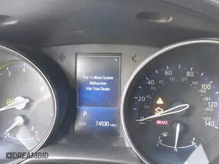 2018 Toyota C-HR XLE with VIN NMTKHMBX4JR049041, listed as a IAAI auction lot 42038397 with 74,930 mi miles. Bid and sale history available at carsss.com. Image 7.