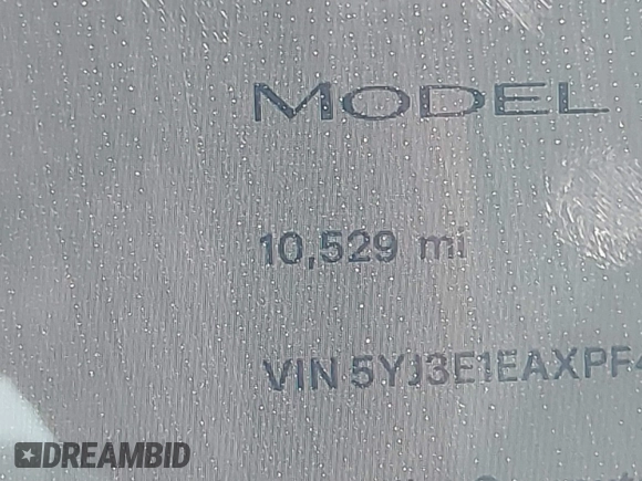 2023 Tesla Model 3 z VIN 5YJ3E1EAXPF414646, wystawiony jako IAAI lot #39514743 z przebiegiem 10 529 mil mil oraz . Historia ofert i sprzedaży dostępna na DreamBid. Obrazek 15.
