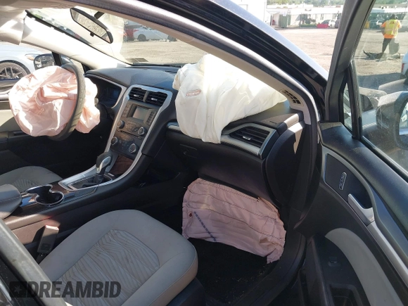 2016 Ford Fusion S with VIN 3FA6P0G75GR109014, listed as a IAAI auction lot 42567294 with 84,829 mi miles and . Bid and sale history available at DreamBid. Image 5.