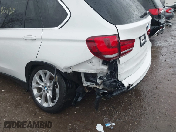 2016 BMW X5 sDrive35i with VIN 5UXKR2C56G0R69814, listed as a IAAI auction lot 41088279 with 81,219 mi miles. Bid and sale history available at carsss.com. Image 6.