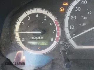 2004 Toyota Sienna XLE z VIN 5TDZA22C84S104455, wystawiony jako IAAI lot #42286498 z przebiegiem 133 624 mil mil oraz . Historia ofert i sprzedaży dostępna na DreamBid. Obrazek 7.