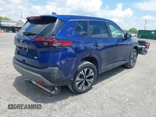 2023 Nissan Rogue SV z VIN 5N1BT3BA7PC900311, wystawiony jako IAAI lot #42330809 z przebiegiem 32 212 mil mil oraz . Historia ofert i sprzedaży dostępna na DreamBid. Obrazek 4.