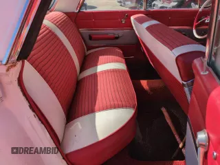 1961 Chevrolet Impala с VIN 11739B190181, выставлен на аукционе Copart как лот 75408464 с пробегом 85 386 миль миль и Списание • Salvage title. История ставок и продаж доступна на DreamBid. Изображение 10.