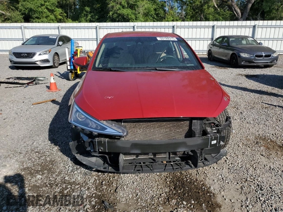 2020 Hyundai Elantra SE z VIN KMHD74LFXLU072353, wystawiony jako Copart lot #53199315 z przebiegiem 98 423 mil mil oraz Nie do naprawy • Non repairable. Historia ofert i sprzedaży dostępna na DreamBid. Obrazek 5.