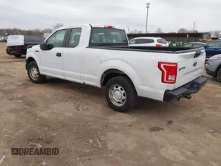 2015 Ford F-150 XL with VIN 1FTEX1C89FFC28643, listed as a IAAI auction lot 41740605 with 317,438 mi miles. Bid and sale history available at carsss.com. Image 3.