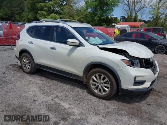 2020 Nissan Rogue S z VIN JN8AT2MT1LW005743, wystawiony jako IAAI lot #42108676 z przebiegiem 72 672 mil mil oraz . Historia ofert i sprzedaży dostępna na DreamBid. Obrazek 1.