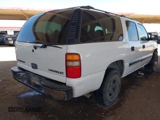 2001 Chevrolet Suburban LS z VIN 3GNEC16T01G138002, wystawiony jako IAAI lot #42317851 z przebiegiem 226 769 mil mil oraz . Historia ofert i sprzedaży dostępna na DreamBid. Obrazek 4.
