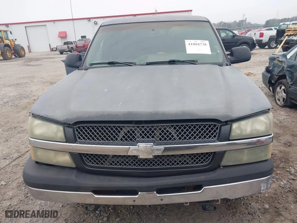 2003 Chevrolet Silverado 1500 LS with VIN 2GCEC19T131315205, listed as a IAAI auction lot 41804738 with 207,940 mi miles. Bid and sale history available at carsss.com. Image 13.