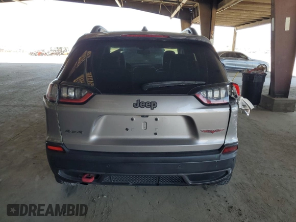 2019 Jeep Cherokee Trailhawk с VIN 1C4PJMBX0KD362032, выставлен на аукционе Copart как лот 61495195 с пробегом 49 028 миль миль и Списание • Salvage title. История ставок и продаж доступна на DreamBid. Изображение 6.
