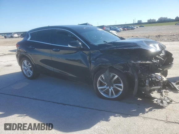 2017 Infiniti QX30 Premium with VIN SJKCH5CP9HA025624, listed as a Copart auction lot 86900434 with Not Provided miles and Salvage Title. Bid and sale history available at DreamBid. Image 4.