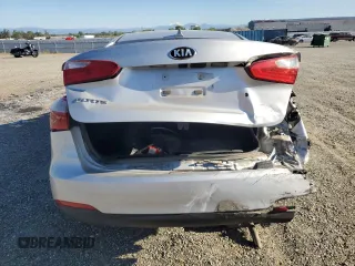 2015 Kia Forte LX with VIN KNAFK4A64F5372898, listed as a Copart auction lot 53389615 with 195,046 mi miles and Salvage Title. Bid and sale history available at carsss.com. Image 6.