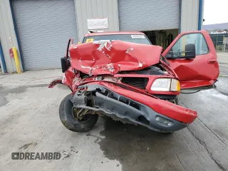 2000 Ford F-150 XL with VIN 1FTZF1825YNC04695, listed as a Copart auction lot 48895525 with Not provided miles and Salvage title. Bid and sale history available at DreamBid. Image 5.