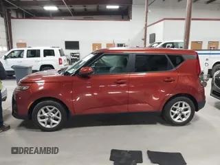 2022 Kia Soul X-Line with VIN KNDJ23AU8N7814087, listed as a IAAI auction lot 41979098 with 27,411 mi miles and . Bid and sale history available at DreamBid. Image 14.