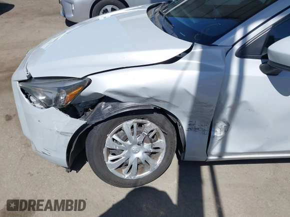 2019 Toyota Yaris L с VIN 3MYDLBYV5KY512111, выставлен на аукционе IAAI как лот 42317107 с пробегом 74 632 миль миль и . История ставок и продаж доступна на DreamBid. Изображение 6.