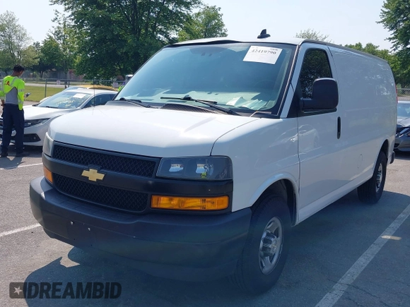 2021 Chevrolet Express Cargo с VIN 1GCWGAFP0M1181312, выставлен на аукционе IAAI как лот 42419790 с пробегом 110 271 миль миль и . История ставок и продаж доступна на DreamBid. Изображение 17.