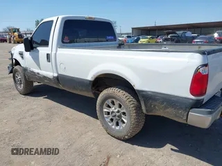 2008 Ford F-250 XL with VIN 1FTNF215X8EE19093, listed as a IAAI auction lot 41991443 with 205,297 mi miles and . Bid and sale history available at DreamBid. Image 3.