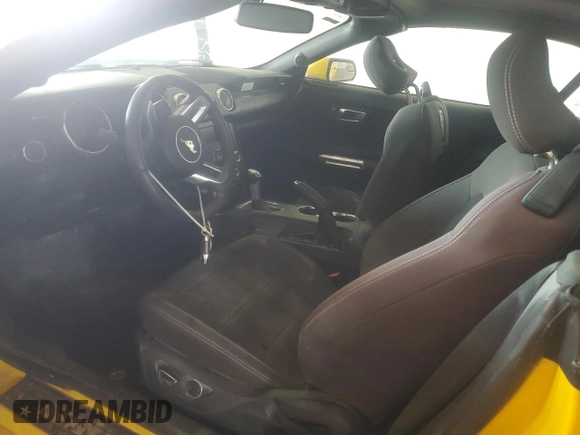 2016 Ford Mustang V6 с VIN 1FATP8EM0G5207963, выставлен на аукционе Copart как лот 65436615 с пробегом Не указан миль и Чистый • Clean title. История ставок и продаж доступна на DreamBid. Изображение 7.