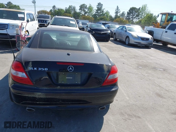 2007 Mercedes-Benz SLK 350 with VIN WDBWK56F47F151457, listed as a IAAI auction lot 42048505 with 293,830 mi miles and . Bid and sale history available at DreamBid. Image 16.