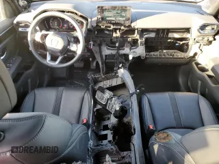 2025 Honda Pilot EX-L with VIN 5FNYG1H44SB063991, listed as a Copart auction lot 47678335 with 5 mi miles and Salvage title. Bid and sale history available at DreamBid. Image 8.
