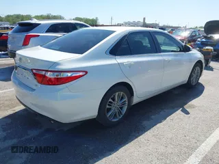 2015 Toyota Camry XLE with VIN 4T1BF1FK1FU055477, listed as a IAAI auction lot 42078518 with 233,159 mi miles and . Bid and sale history available at DreamBid. Image 4.