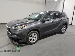 2021 Toyota Highlander L z VIN 5TDBZRBH3MS078040, wystawiony jako Copart lot #53800765 z przebiegiem 39 141 mil mil oraz Czysty tytuł • Clean title. Historia ofert i sprzedaży dostępna na DreamBid. Obrazek 1.