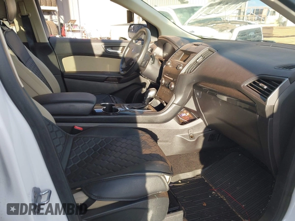 2017 Ford Edge SE with VIN 2FMPK4G97HBC31892, listed as a IAAI auction lot 41291374 with 37,949 mi miles. Bid and sale history available at carsss.com. Image 5.