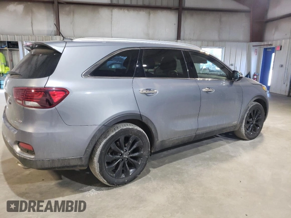 2020 Kia Sorento EX with VIN 5XYPHDA50LG692932, listed as a Copart auction lot 47438245 with 57,646 mi miles and Salvage Title. Bid and sale history available at DreamBid. Image 3.