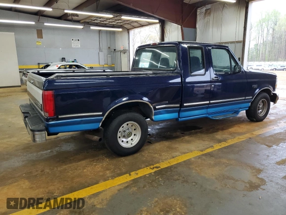 1995 Ford F-150 with VIN 1FTEX15NXSKB73463, listed as a Copart auction lot 51401885 with 196,871 mi miles and Salvage Title. Bid and sale history available at carsss.com. Image 3.