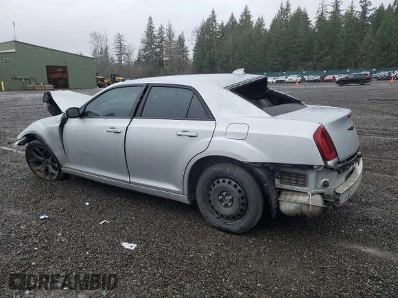 2021 Chrysler 300 S with VIN 2C3CCABG4MH505100, listed as a Copart auction lot 49929705 with Not provided miles and Clean title. Bid and sale history available at DreamBid. Image 2.