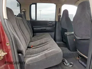 2002 Dodge Dakota SLT с VIN 1B7HG48N32S615218, выставлен на аукционе Copart как лот 58251685 с пробегом Не указан миль и Списание • Salvage title. История ставок и продаж доступна на DreamBid. Изображение 10.