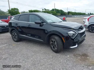 2023 Kia Sportage LX with VIN KNDPUCAF4P7039408, listed as a IAAI auction lot 40848743 with 42,180 mi miles. Bid and sale history available at carsss.com. Image 1.