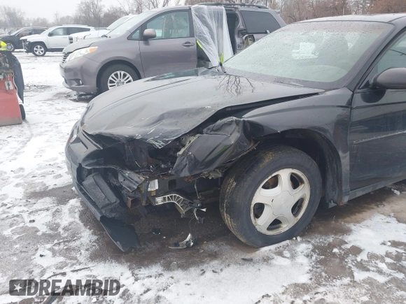 2003 Chevrolet Monte Carlo LS with VIN 2G1WW12E339406400, listed as a IAAI auction lot 41482814 with 190,982 mi miles. Bid and sale history available at carsss.com. Image 6.